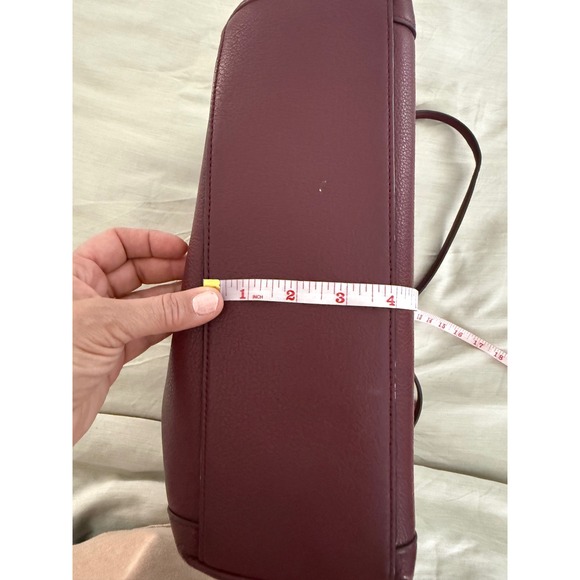 Kate Spade New York Burgundy Pebbled Leather Shoulder Tote Zip‎ Top - Picture 11 of 13